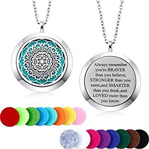 Mtlee Aromatherapy Essential Oil Locket Necklace