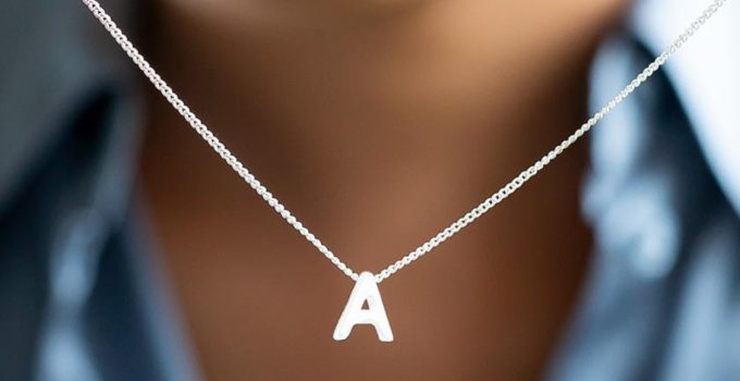 5 Best Initial Necklaces
