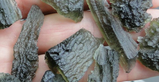 How to Tell If Moldavite Is Real
