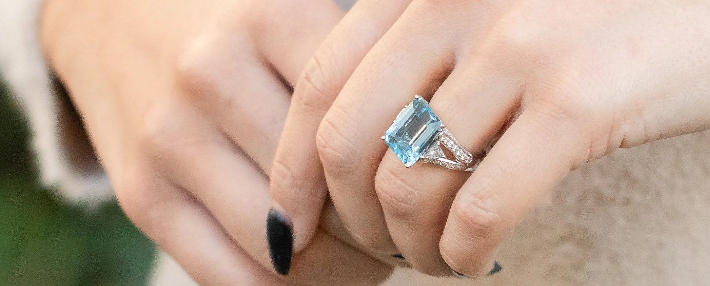 Best Aquamarine Engagement Rings